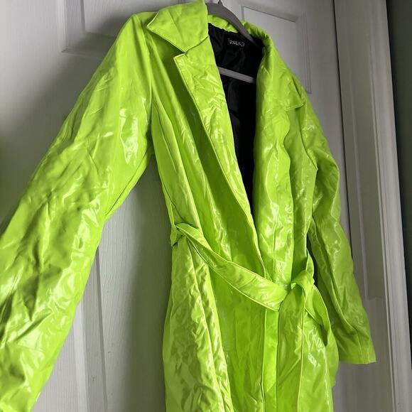 Dolls Kill Trickz N' Treatz Slime Viral Vengeance Vinyl Trench Coat Neon Green L - Picture 2 of 7